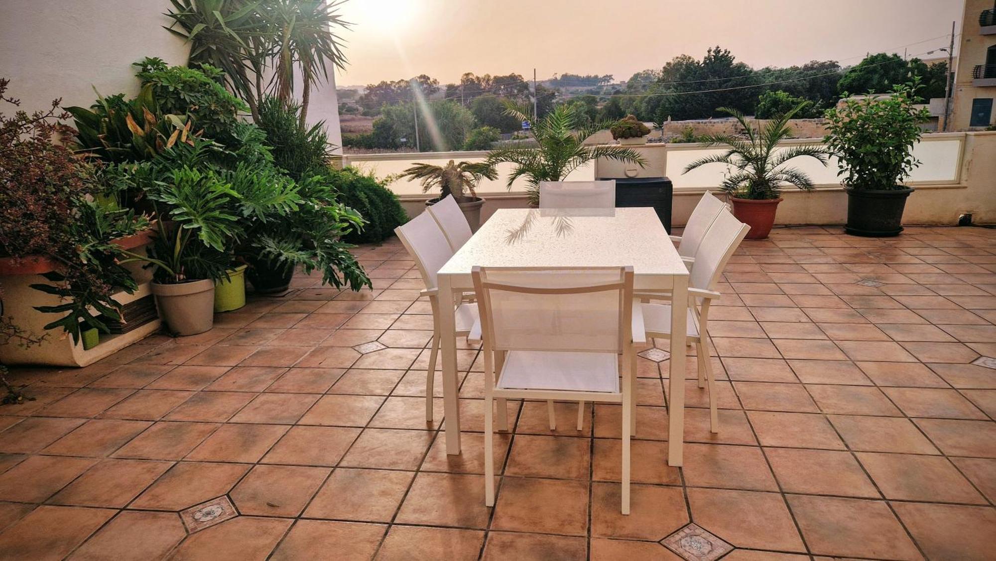 Carousel Apartments Qrendi Eksteriør bilde