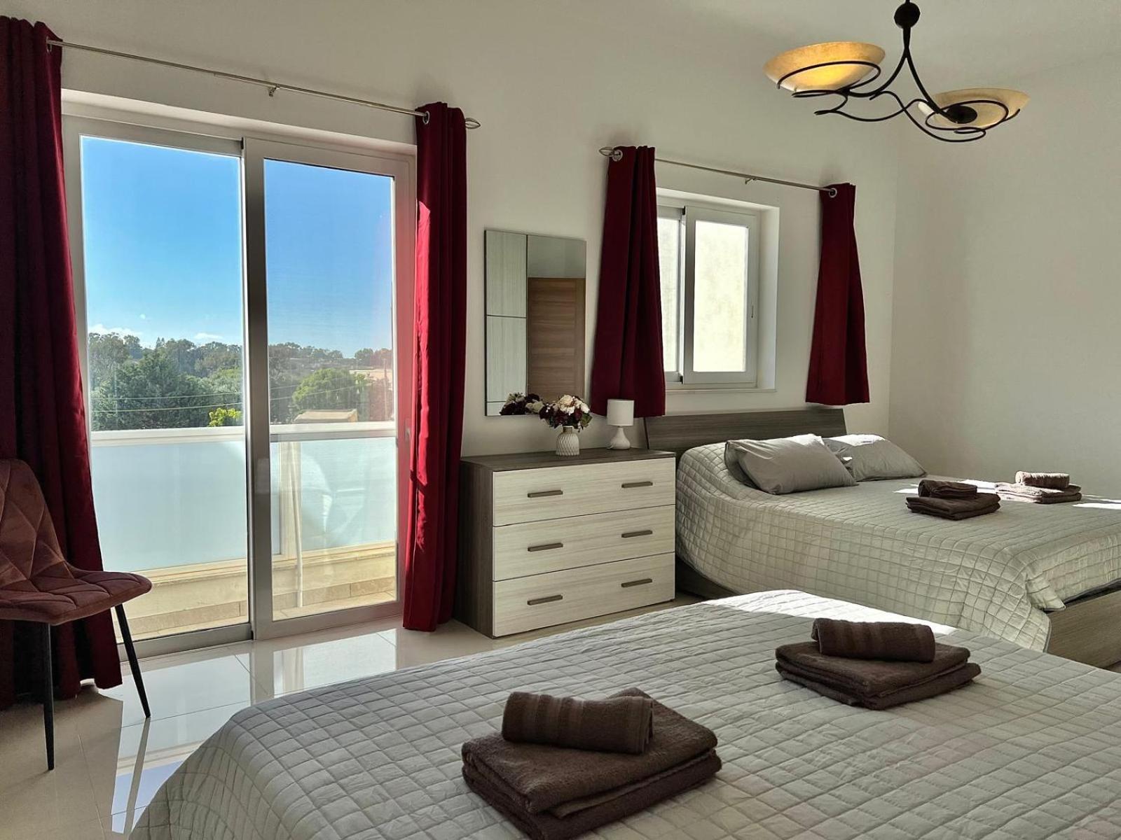 Carousel Apartments Qrendi Eksteriør bilde